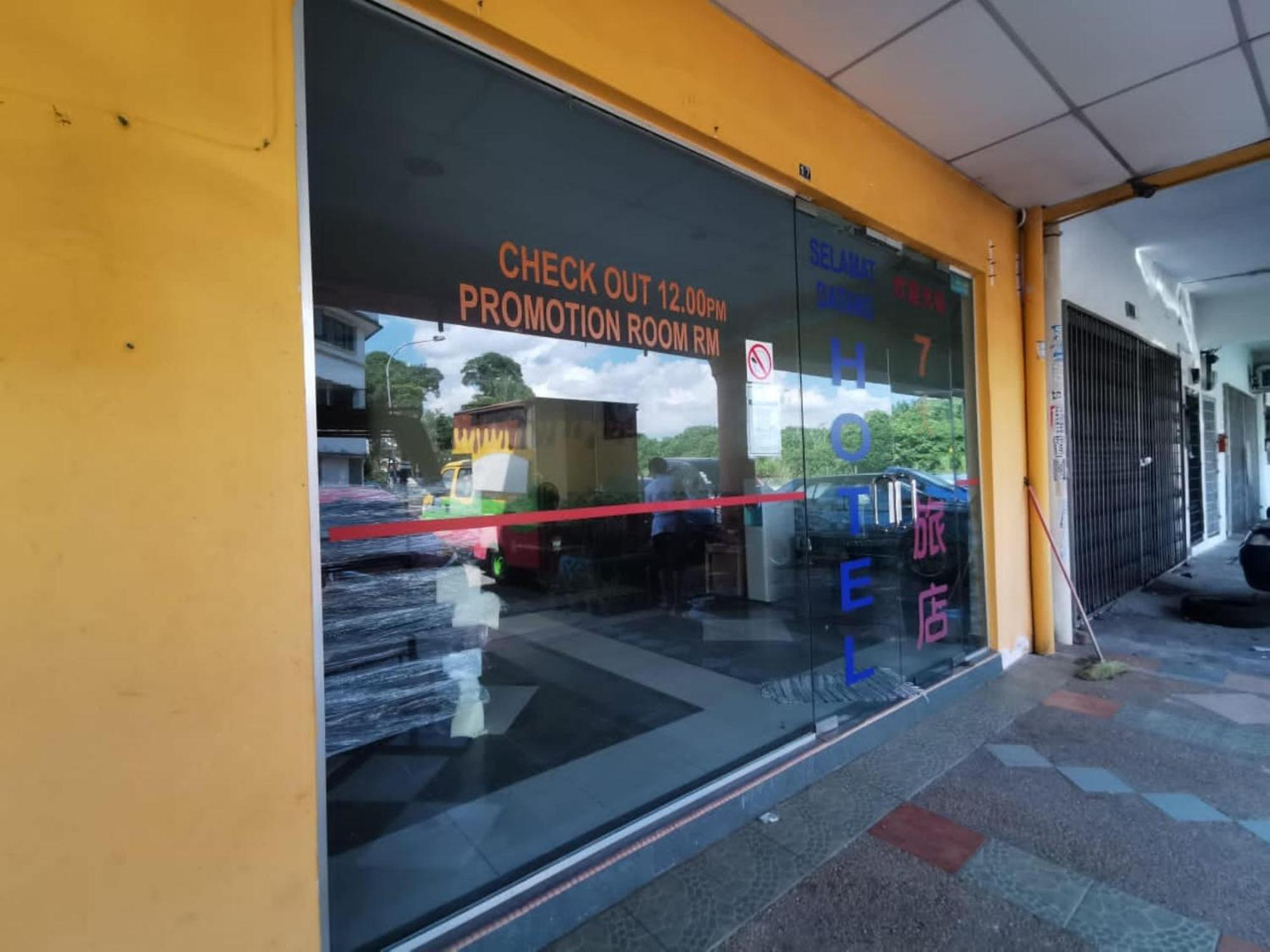 Super Oyo 90086 My Seven Days Inn Johor Bahru Exterior foto